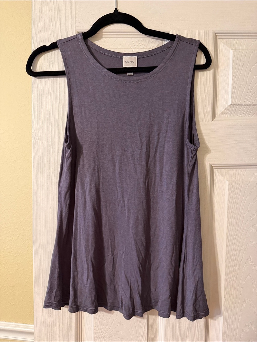Cupio Women's Sleeveless Swing Tank Top